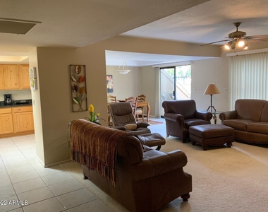 7506 N Via Camello Del Sur -- - Photo Thumbnail 6