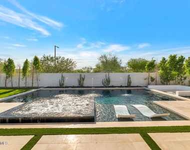 2855 E Los Gatos Drive - Photo Thumbnail 30