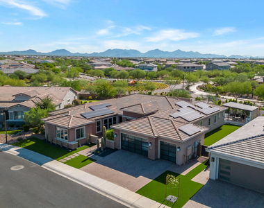 2855 E Los Gatos Drive - Photo Thumbnail 32