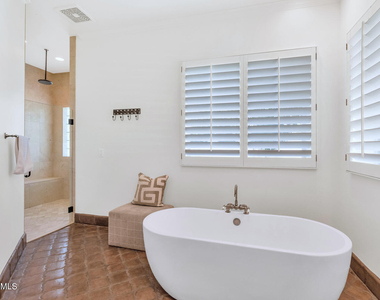 6139 E Calle Del Sud Drive - Photo Thumbnail 15