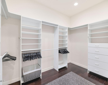 6139 E Calle Del Sud Drive - Photo Thumbnail 16