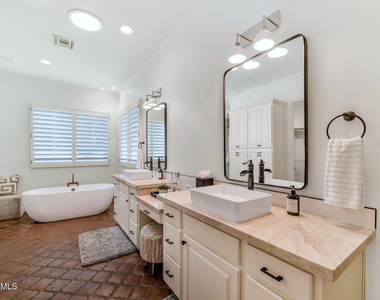 6139 E Calle Del Sud Drive - Photo Thumbnail 14