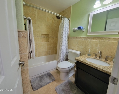 11333 N 92nd Street - Photo Thumbnail 10