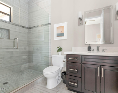 10195 E Cactus Road - Photo Thumbnail 17