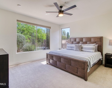 6951 E Hibiscus Way - Photo Thumbnail 23