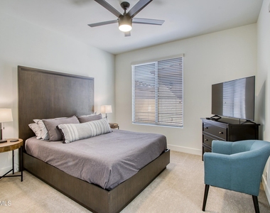 6951 E Hibiscus Way - Photo Thumbnail 31