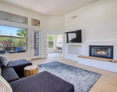6951 E Hibiscus Way - Photo Thumbnail 6