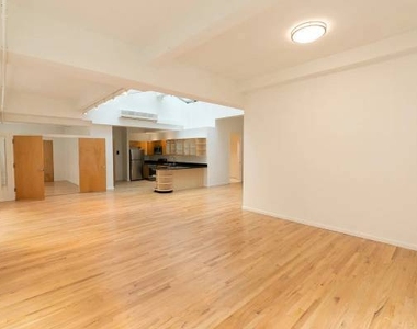 80 Nassau Street - Photo Thumbnail 9