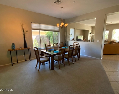 1537 W Spirit Drive - Photo Thumbnail 9