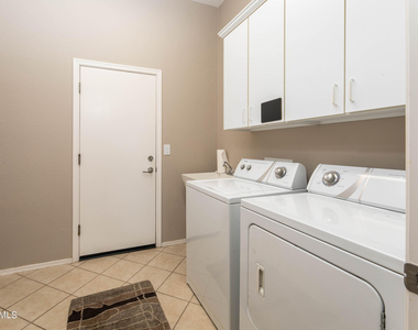 1537 W Spirit Drive - Photo Thumbnail 24