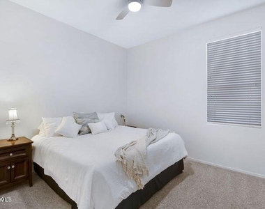 7314 E Gallego Lane - Photo Thumbnail 5