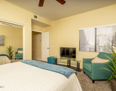 15050 N Thompson Peak Parkway - Photo Thumbnail 13