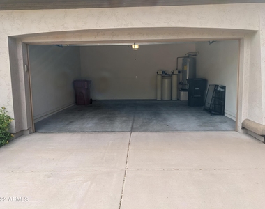 10260 E White Feather Lane - Photo Thumbnail 31