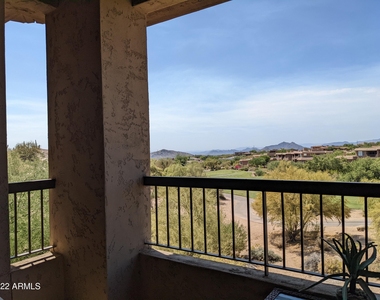 10260 E White Feather Lane - Photo Thumbnail 4