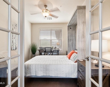 10260 E White Feather Lane - Photo Thumbnail 10