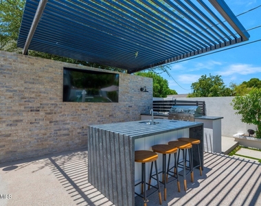 4216 E Hazelwood Street - Photo Thumbnail 26
