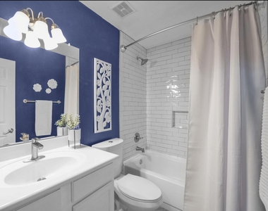 8787 E Mountain View Road - Photo Thumbnail 16