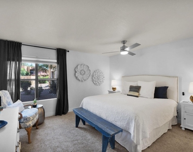8787 E Mountain View Road - Photo Thumbnail 10