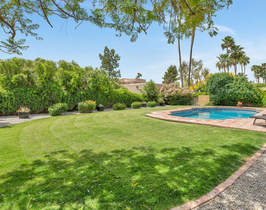 10333 E Caron Street - Photo Thumbnail 27
