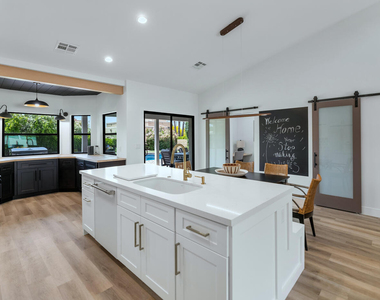 10333 E Caron Street - Photo Thumbnail 8
