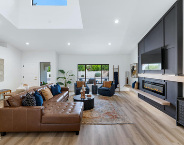 10333 E Caron Street - Photo Thumbnail 2