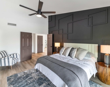 10333 E Caron Street - Photo Thumbnail 14
