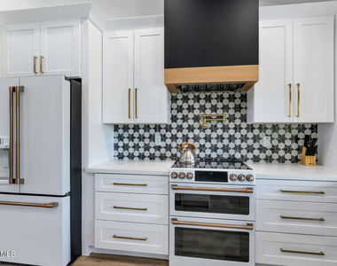 10333 E Caron Street - Photo Thumbnail 10