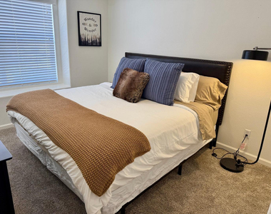 8661 E Gail Road - Photo Thumbnail 43