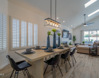 8661 E Gail Road - Photo Thumbnail 10