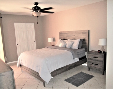 4303 E Cactus Road - Photo Thumbnail 11