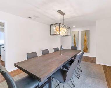 4219 N 62nd Street - Photo Thumbnail 6