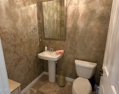 41609 N Signal Hill Court - Photo Thumbnail 12