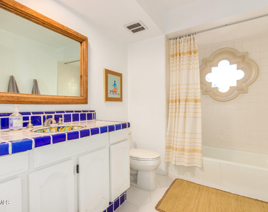 1404 E Boulder Pass - Photo Thumbnail 20