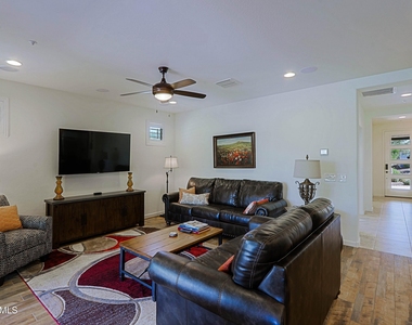 18004 E Silver Sage Lane - Photo Thumbnail 9