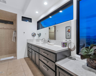 5810 E Cholla Lane - Photo Thumbnail 20