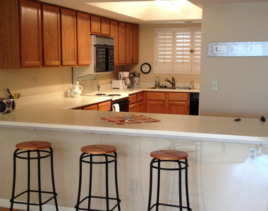 8651 E Royal Palm Road - Photo Thumbnail 2