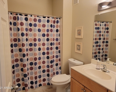 19777 N 76th Street - Photo Thumbnail 9