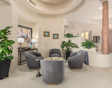 7872 E Thorntree Drive - Photo Thumbnail 12