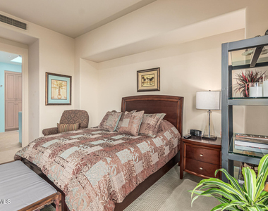 7872 E Thorntree Drive - Photo Thumbnail 27
