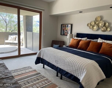 9915 E Graythorn Drive - Photo Thumbnail 6