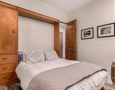 7468 E Soaring Eagle Way - Photo Thumbnail 20