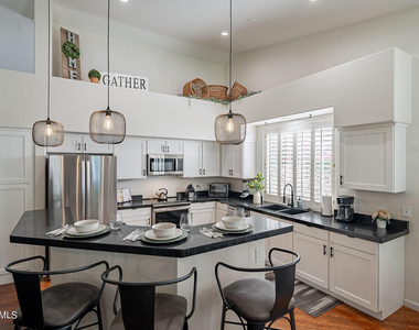 16407 N 50th Street - Photo Thumbnail 17