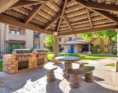 5995 N 78th Street - Photo Thumbnail 25