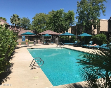 5995 N 78th Street - Photo Thumbnail 16