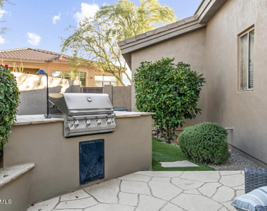 15255 N 105th Way - Photo Thumbnail 13