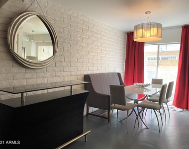 6925 E 4th Street - Photo Thumbnail 9