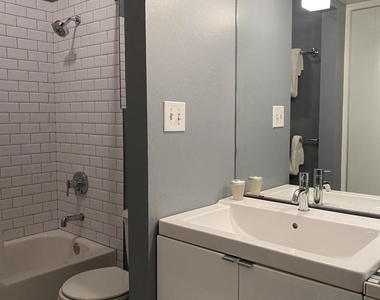 6925 E 4th Street - Photo Thumbnail 34
