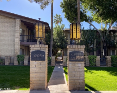 6925 E 4th Street - Photo Thumbnail 1