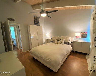 6925 E 4th Street - Photo Thumbnail 29