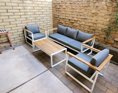 6925 E 4th Street - Photo Thumbnail 18